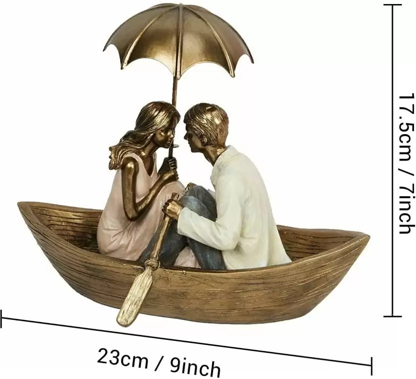 Romantic Love Couple on Boat Showpiece